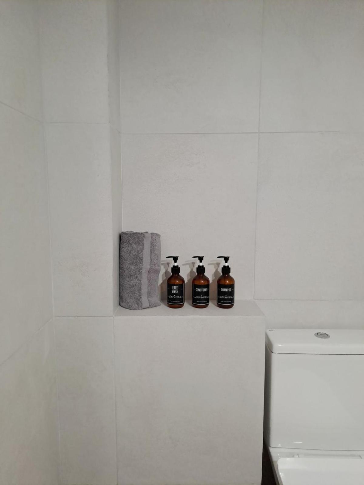 Center O'clock Apartment